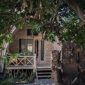 Deluxe Bungalow